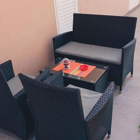 Apartments Sunny Garden Бродарика Стая снимка